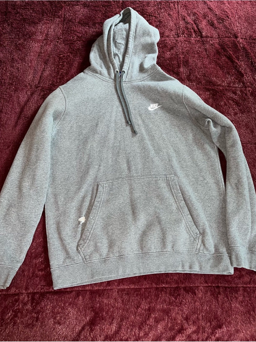 Nike Men's Light Gray Pullover Hoodie